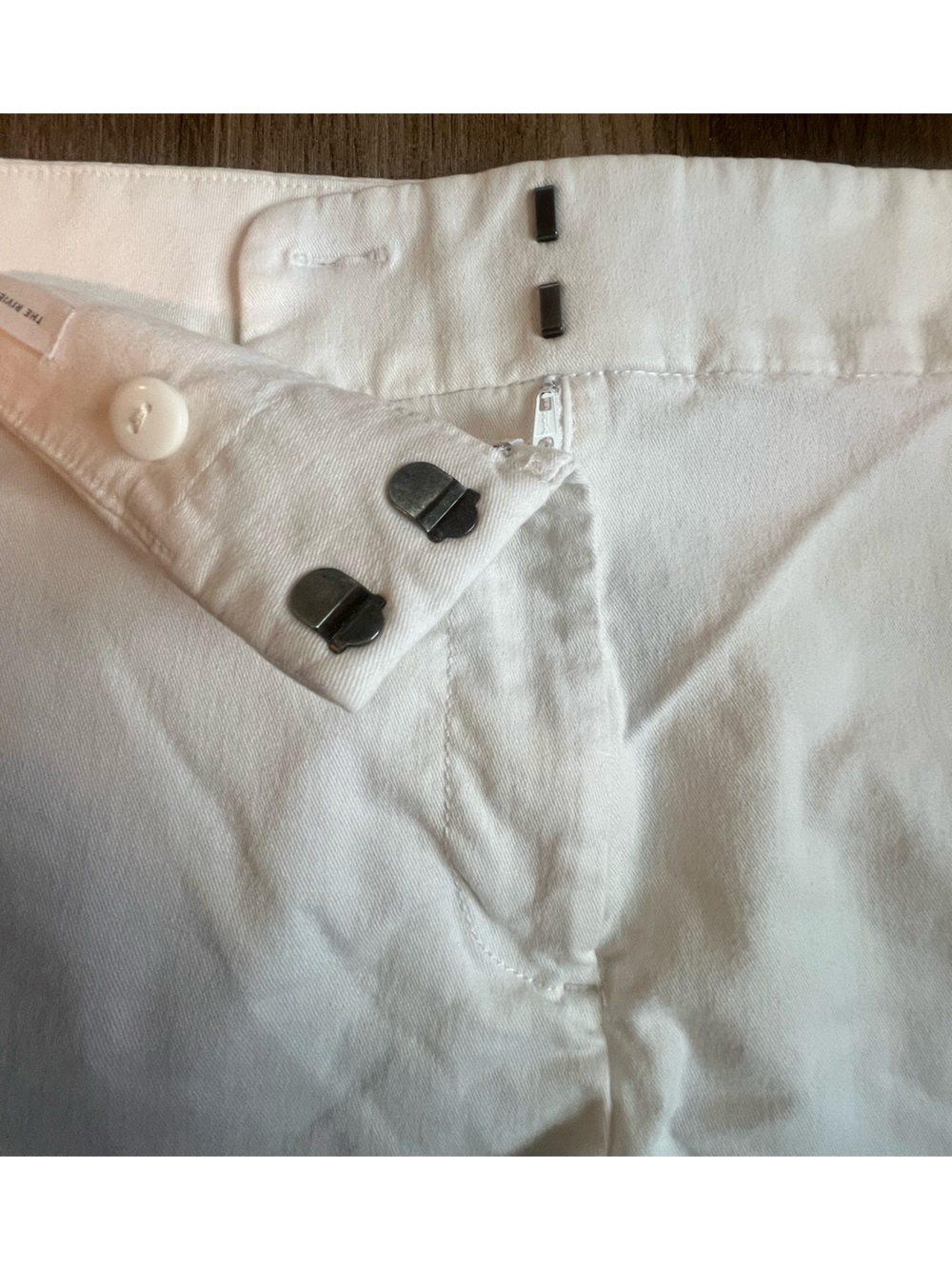 LOFT Riviera White Scalloped Shorts - Picture 2 of 5